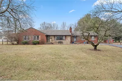 3287 Broadhaven Avenue NW, Massillon, OH 44646 - Photo 1