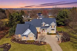 1114 Surrey Cir, Ashland, OH 44805 - Photo 1