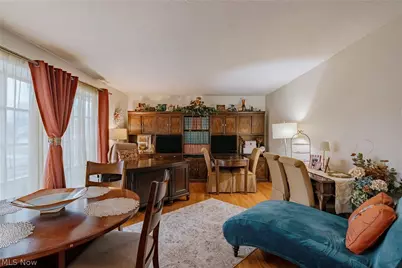 6746 Edgemoor Avenue, Solon, OH 44139 - Photo 13