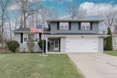 5301 Regency Drive, Parma, OH 44129 - Photo 1