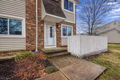 5548 Ivy Court #C, Willoughby, OH 44094 - Photo 1