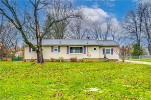1306 N Plainview Dr, Copley, OH 44321 - Photo 1