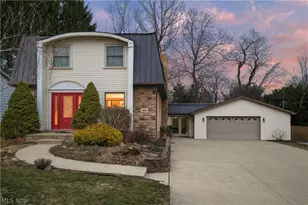 800 Emerson Ave NW, North Canton, OH 44720 - Photo 1