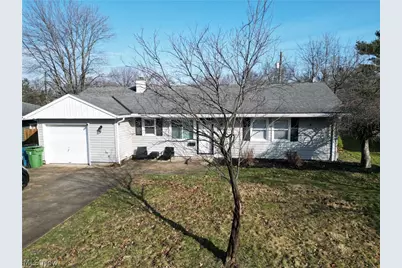 9272 W Ridgewood Drive, Parma Heights, OH 44130 - Photo 1