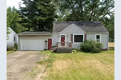 3042 Ellis Avenue NE, Canton, OH 44705 - Photo 1