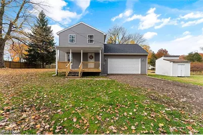 3516 Roseview Drive, Hubbard, OH 44425 - Photo 1