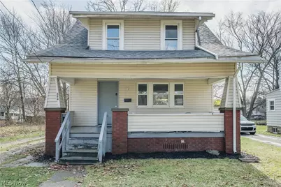 884 Lovers Lane, Akron, OH 44306 - Photo 1