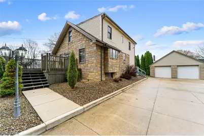 101 Delaware Avenue, Poland, OH 44514 - Photo 1
