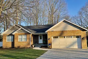 8524 Manchester Ave NW, Canal Fulton, OH 44614 - Photo 1