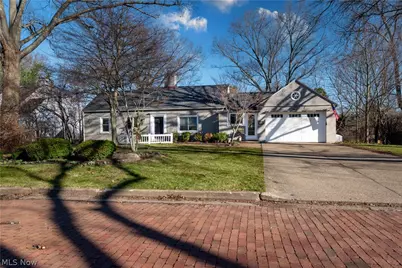 1210 Lennox Avenue NE, Massillon, OH 44646 - Photo 1