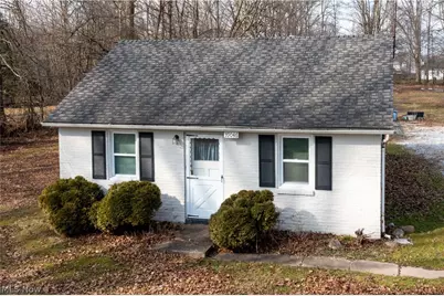 39046 E River Road, Elyria, OH 44035 - Photo 1