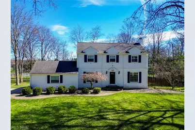 568 Hampshire Road, Fairlawn, OH 44333 - Photo 1