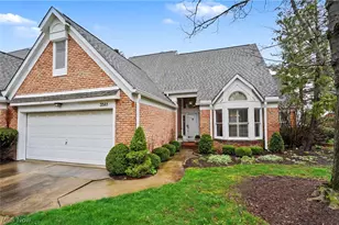 3561 Sparrow Pond Ln, Akron, OH 44333 - Photo 1
