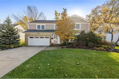 24000 Wimbledon Road, Huber Heights, OH 44122 - Photo 1