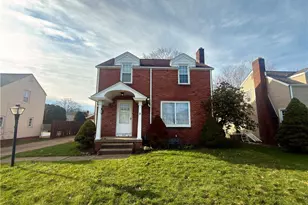 922 Milford St NE, Canton, OH 44714 - Photo 1