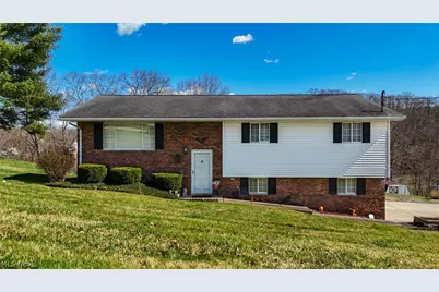 234 Woodlawn Avenue, Belpre, OH 45714 - Photo 1