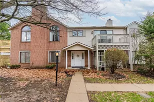 144 Holl Rd NE, North Canton, OH 44720 - Photo 1