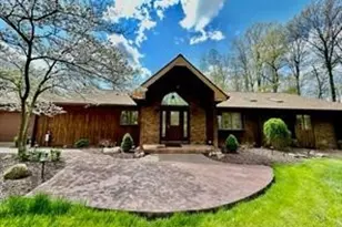 779 N Munroe Rd, Tallmadge, OH 44278 - Photo 1