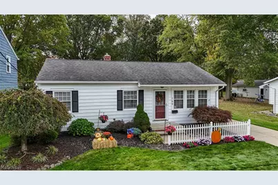 169 Kempton Drive, Berea, OH 44017 - Photo 1