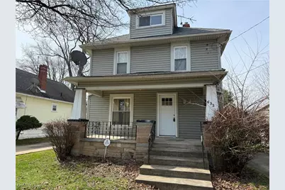 632 Roscoe Avenue, Akron, OH 44306 - Photo 1