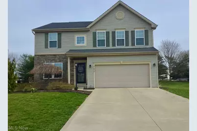 7674 Knollridge Avenue NE, Canton, OH 44721 - Photo 1