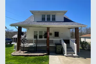 196 Maple Avenue, St Clairsville, OH 43950 - Photo 1