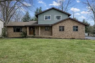 2412 Audubon Rd, Akron, OH 44320 - Photo 1