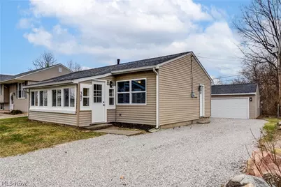 387 Harcourt Road, Vermilion, OH 44089 - Photo 1