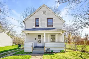 811 Amherst St, Akron, OH 44311 - Photo 1