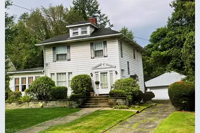 717 Woodlawn Road, Steubenville, OH 43952 - Photo 1