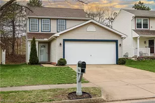 2146 Stonehenge Cir, Akron, OH 44319 - Photo 1