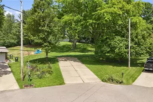 7622 Marelis Ave NE, Canton, OH 44721 - Photo 1
