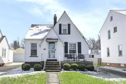 4121 W 158th Street, Loveland, OH 44135 - Photo 1
