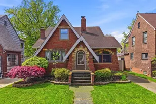 17513 Laverne Ave, Loveland, OH 44135 - Photo 1
