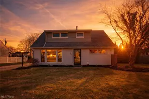 3423 W Bailey Rd, Cuyahoga Falls, OH 44221 - Photo 1