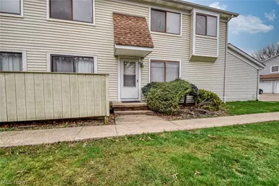 5542 Bretton Court #A, Willoughby, OH 44094 - Photo 1