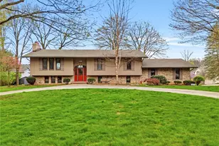 2400 Lancaster Rd, Akron, OH 44313 - Photo 1
