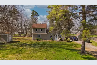 819 Fairfield Avenue, Columbiana, OH 44408 - Photo 1