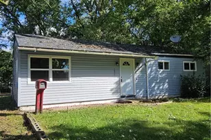 1859 Sheffield Dr, Akron, OH 44320 - Photo 1