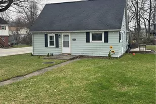 10526 Florida St, Aurora, OH 44202 - Photo 1