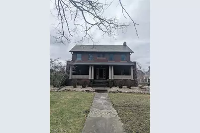 13971 Lake Avenue, Oakwood, OH 44107 - Photo 1