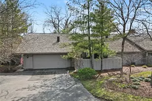 270-26 Hawthorne Dr, Aurora, OH 44202 - Photo 1