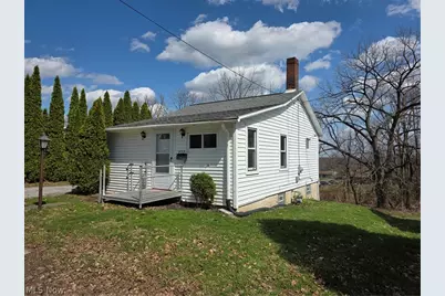 372 N Madison Avenue, Salem, OH 44460 - Photo 1