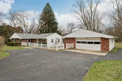 402 Yager Road, New Franklin, OH 44216 - Photo 1