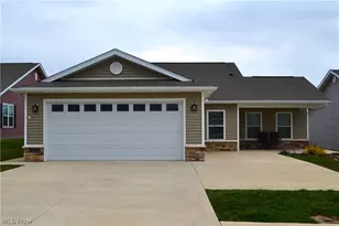 1572 Arrow Dr, Ashland, OH 44805 - Photo 1