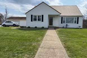 11146 Cadiz Rd, Cambridge, OH 43725 - Photo 1