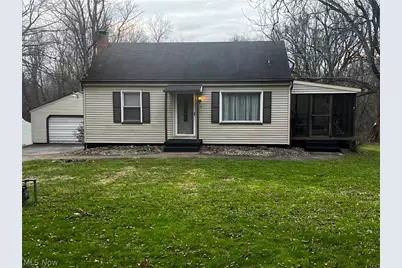 1965 Hubbard Thomas Road, Hubbard, OH 44425 - Photo 1