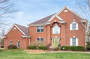 3168 Maple Creek Dr, Zanesville, OH 43701 - Photo 1
