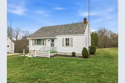 739 Sunset Drive, Lisbon, OH 44432 - Photo 1