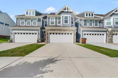 805 Dipper Lane #2, Aurora, OH 44202 - Photo 1